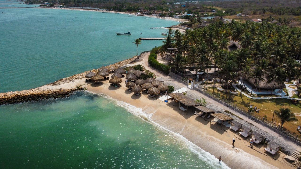 VEN A CONOCER LA ISLA DE TIERRA BOMBA Vista Mare Cartagena